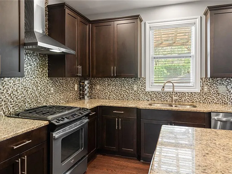 1739 Hollingsworth Blvd NW — Photo 12
