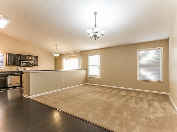 4th image of 19485 Jena Dr