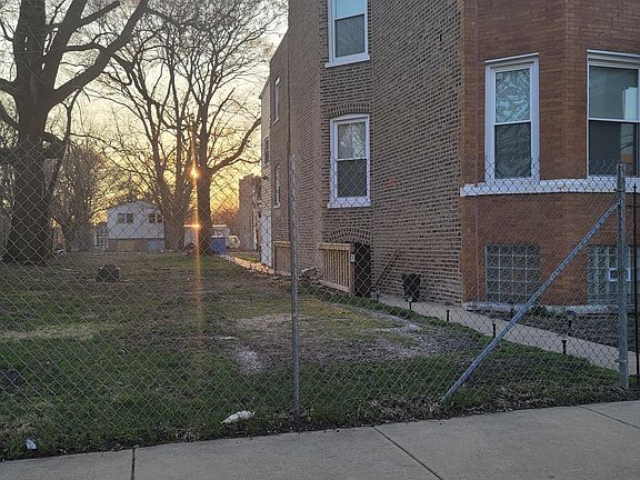2nd image of 6320 S Hermitage Ave #2