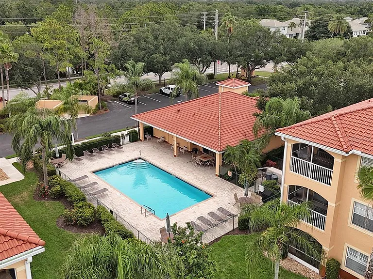 150 L Pavia Blvd #13 — Photo 33