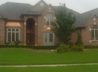 13133 Renaissance Dr, Shelby Twp, MI 48315