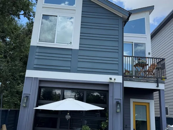 217 Frawley St, Houston, TX 77009