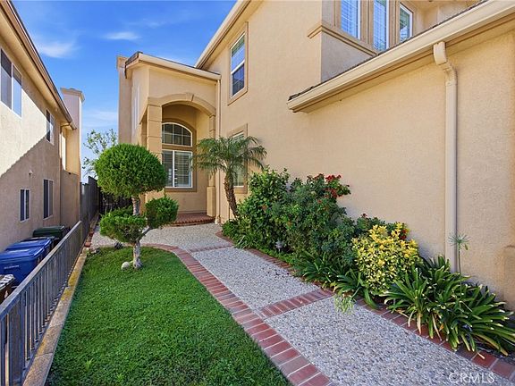 5th image of 20716 Pesaro Way