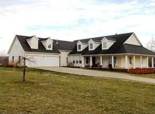 1155 Reed Valley Rd, Fayetteville, AR 72704