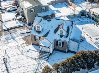282 Squire Rd, Revere, MA 02151