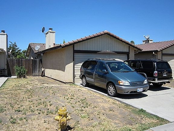 2nd image of 8869 Fox Creek Dr