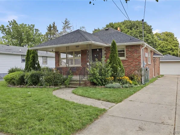 415 73rd St, Niagara Falls, NY 14304