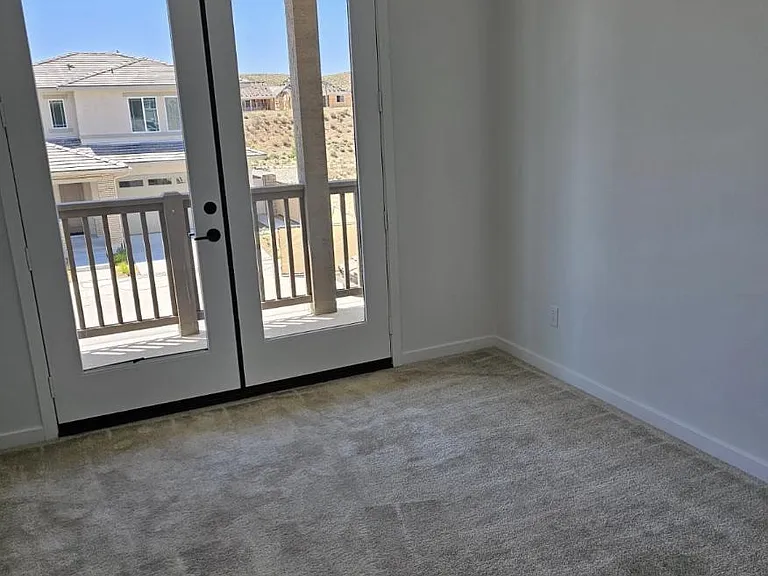 32192 Hillstone St — Photo 11