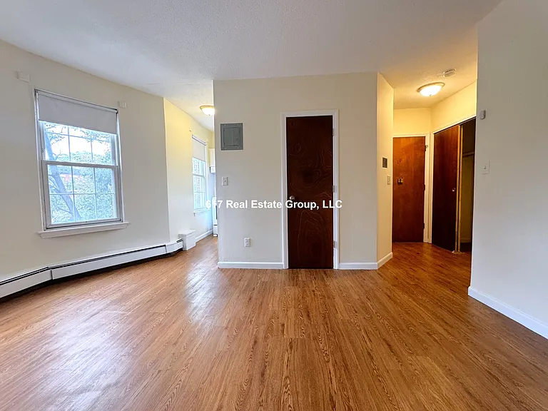 70 S Huntington Ave #3A — Photo 4