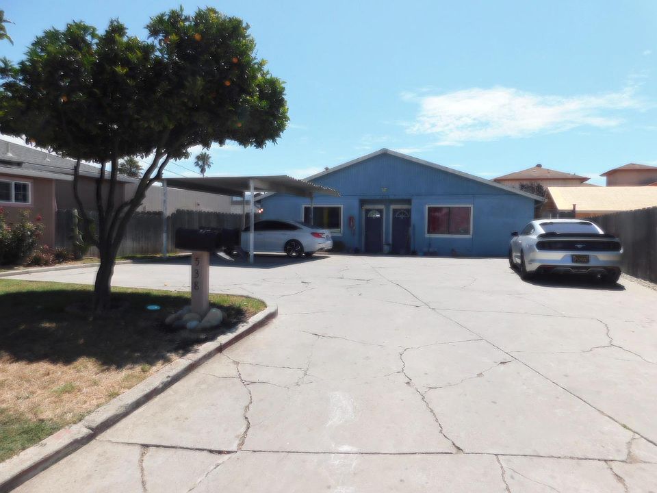 2nd image of 538 Fremont St