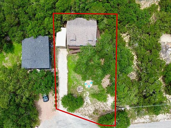 3rd image of 208 Woodridge