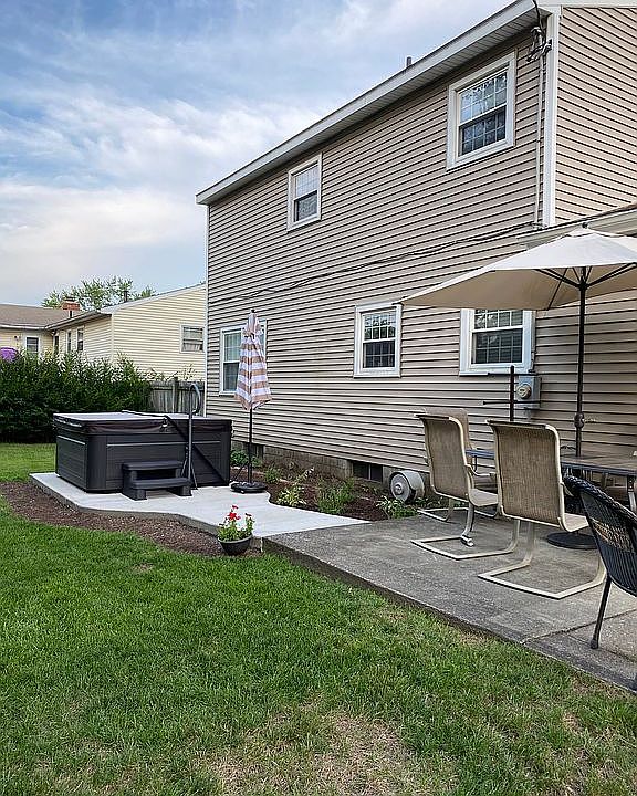 2nd image of 64 Delafield Dr