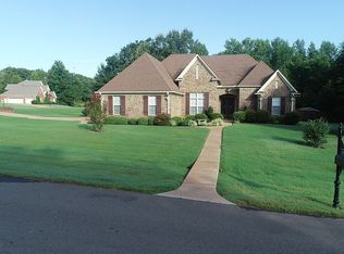 14254 Santa Fe Dr, Olive Branch, MS 38654