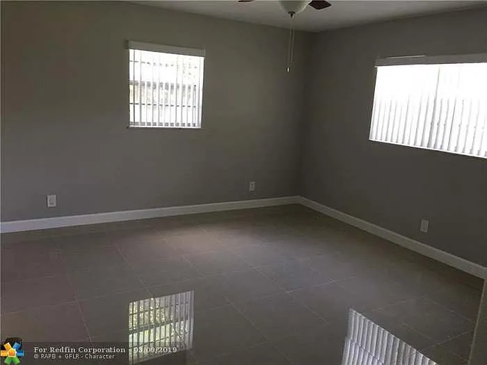 11131 Royal Palm Blvd #9 — Photo 4