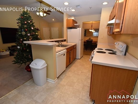 2nd image of 2008 Peggy Stewart Way Unit 301