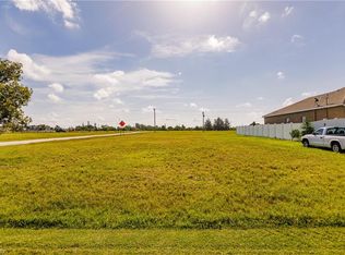 411 NW 32nd Pl, Cape Coral, FL 33993