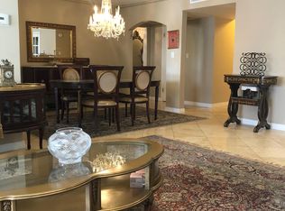175 N Swall Dr APT 305, Beverly Hills, CA 90211