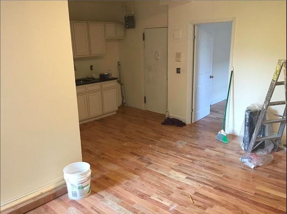 1st image of 37 1st Ave APT 3