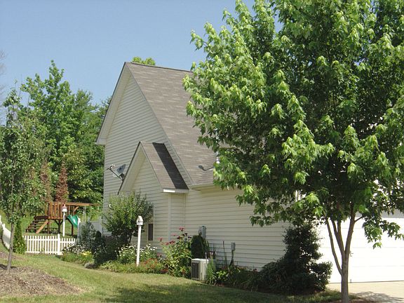 Great garden for your own fresh cut flowers