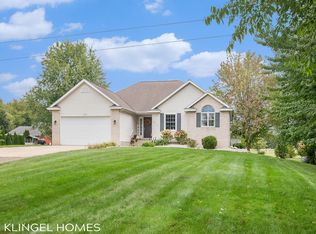 5632 Sullivan Rd, Nunica, MI 49448