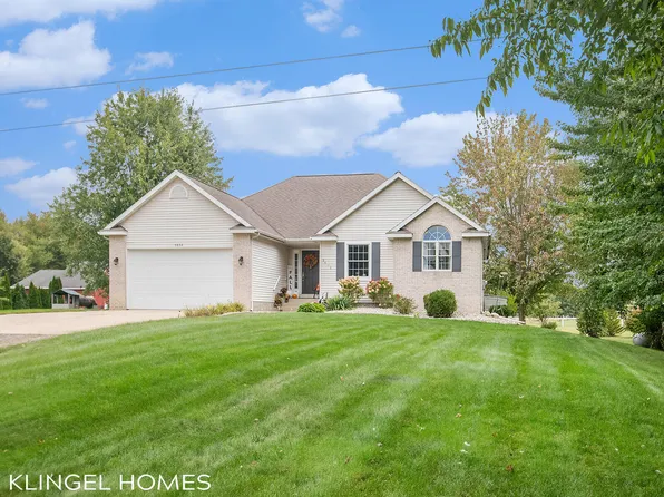 5632 Sullivan Rd, Nunica, MI 49448