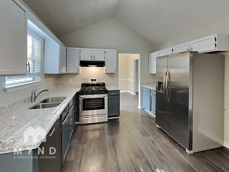 6437 Phillips Ct — Photo 15