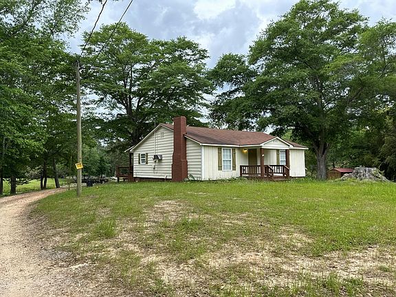 3rd image of 2842 Hamilton Rd