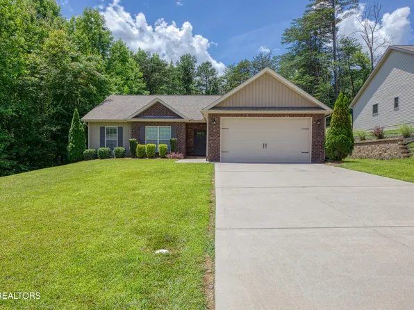 6933 Harvest Grove Ln, Knoxville, TN 37918
