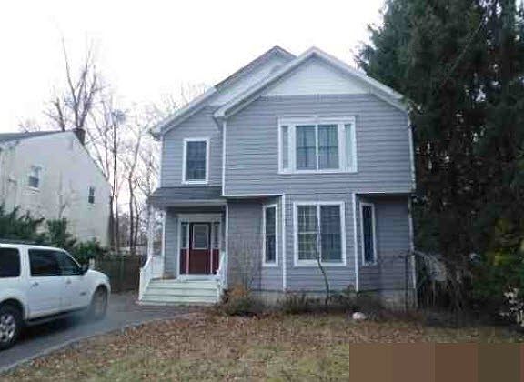 5th image of 114 Church St
