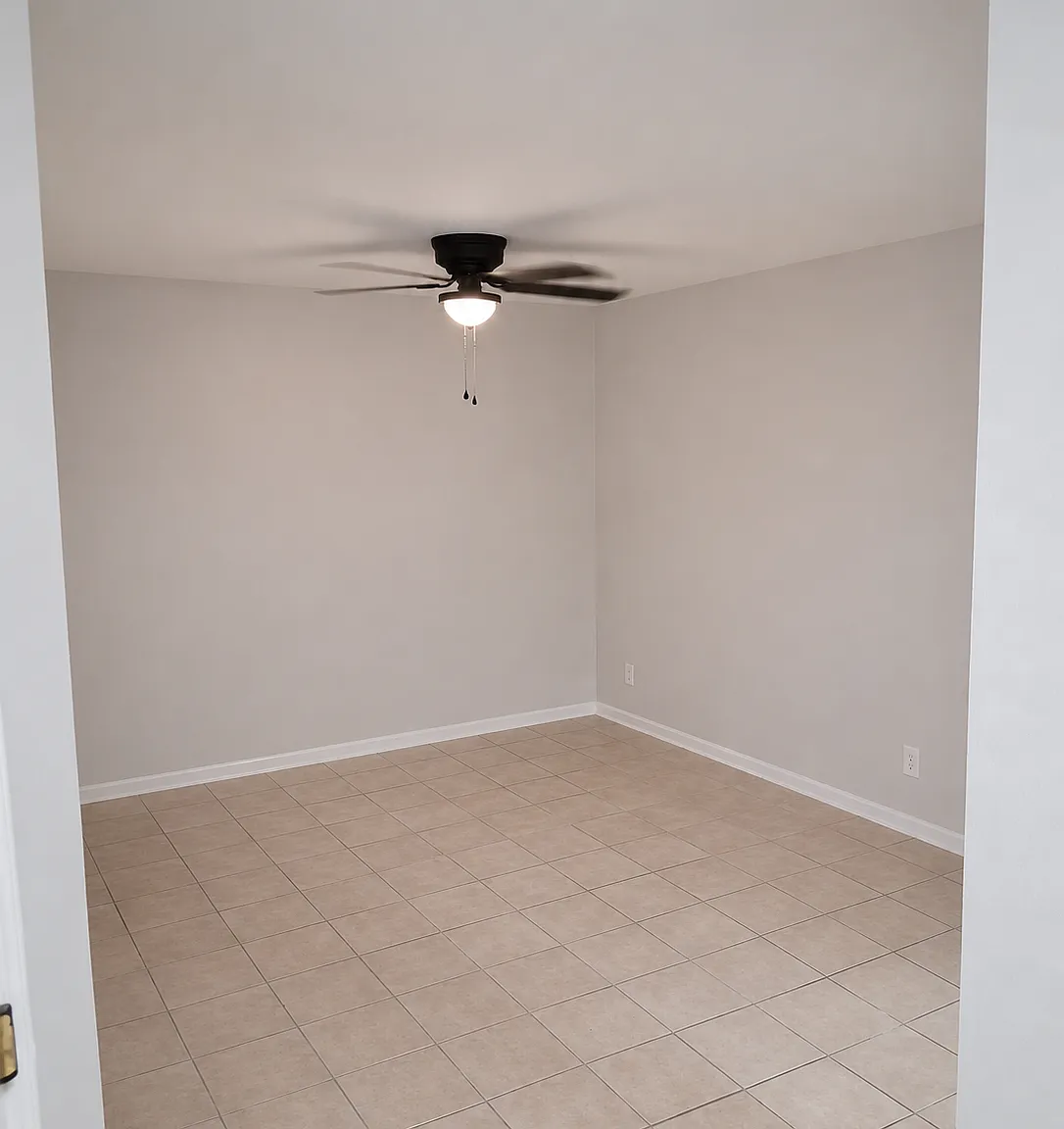 2 bed, $700 — Photo 4