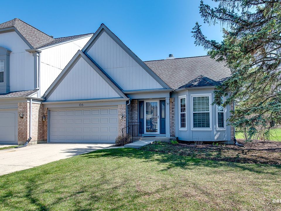 135 Biarritz Ct, Bloomingdale, IL 60108 Zillow