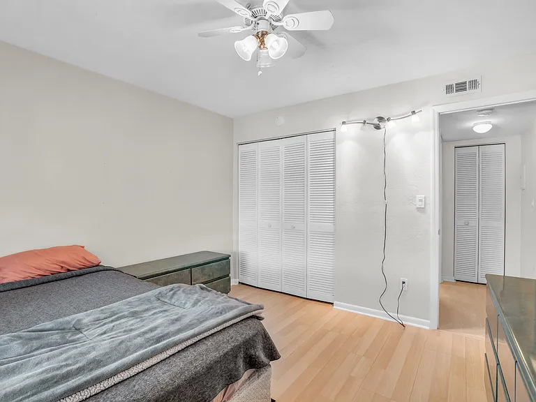 4640 Chantelle Dr #1 — Photo 15