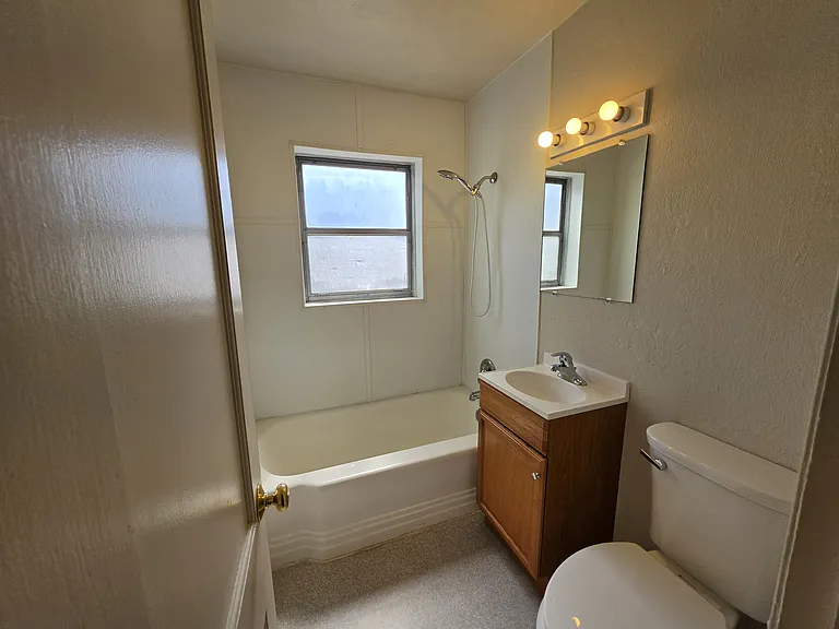 1254 Elm Ave #1254 — Photo 6