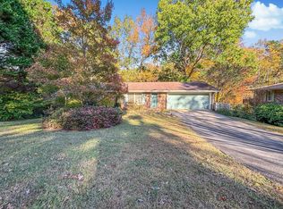 2766 Cottonwood Dr, Marietta, GA 30066