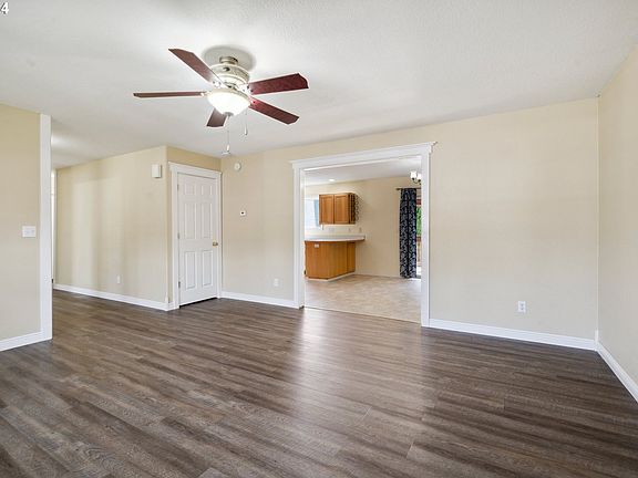 5th image of 2080 Statesman Dr