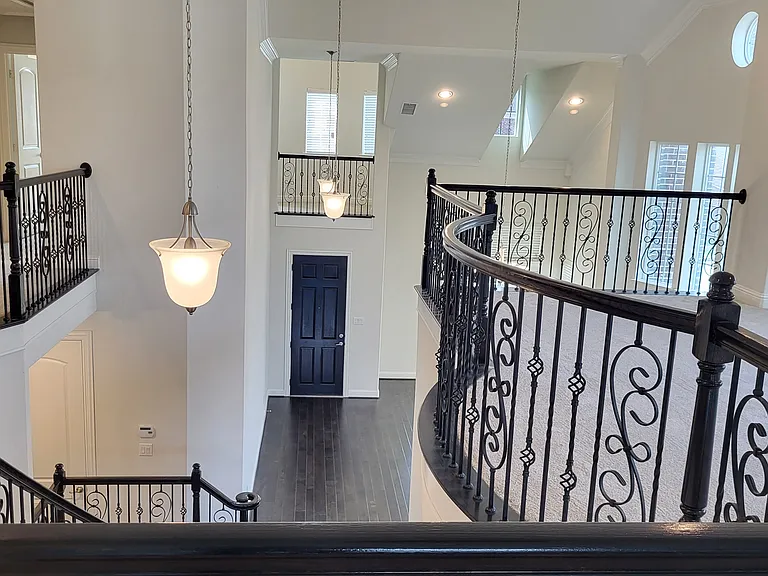 3512 Oakstone Dr — Photo 3
