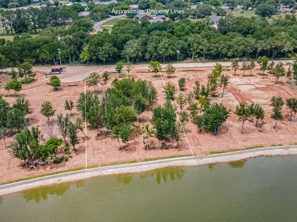 527 Tradition Way, Granbury, TX 76049