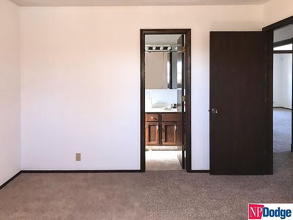 5th image of 9005 Florence Dr