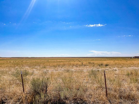 3rd image of 138 Laidlaw Park Rd