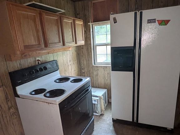 3rd image of 119 Washington Ave