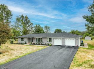 34 Arthur Rd, Hillsborough, NJ 08844