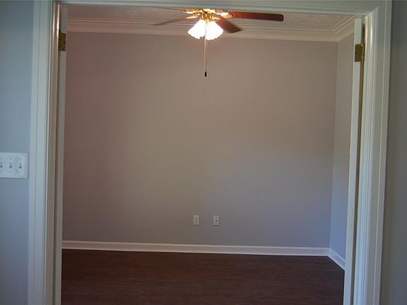 4th image of 4407 Bell Chase Dr