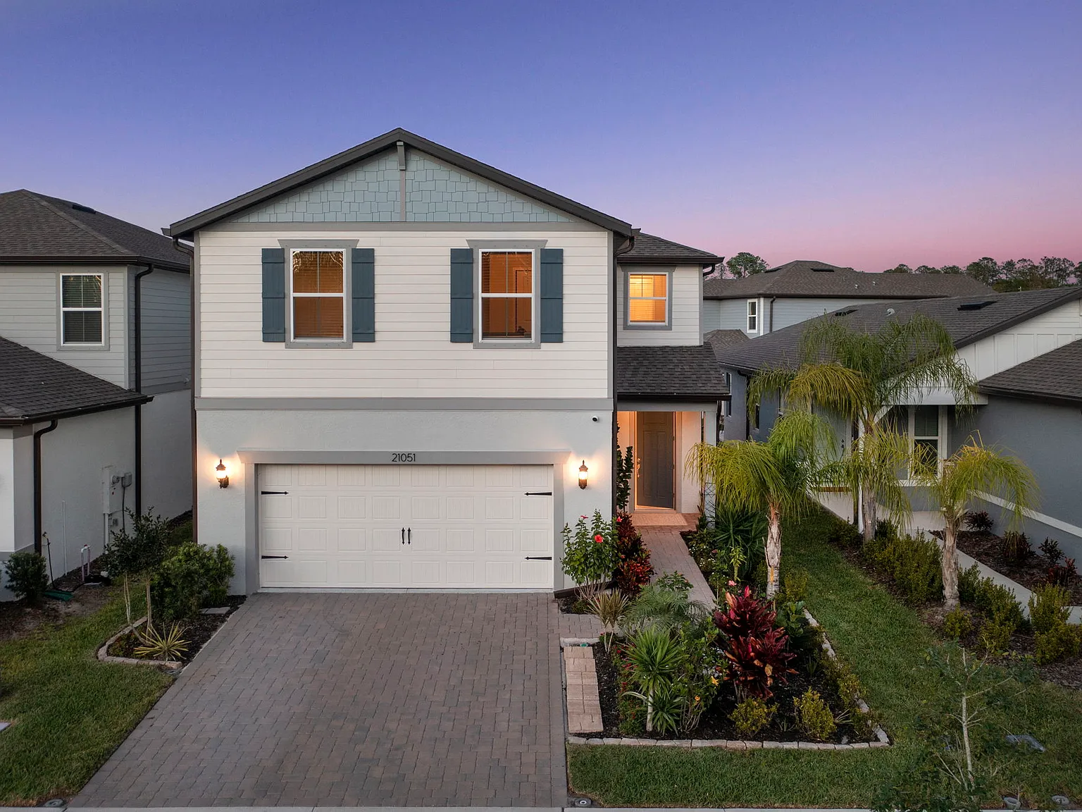 21051 Monza Loop — Photo 2
