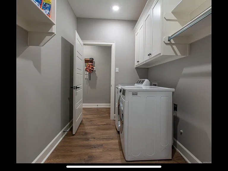 2940 Marble Cv — Photo 3