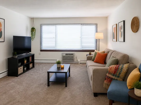 Pillsbury Apartments, 2443 Pillsbury Ave #5515d50c9, Minneapolis, MN 55404