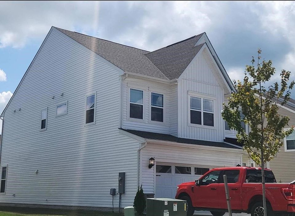 2nd image of 34270 Graham Cir