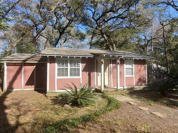 2nd image of 5101 Isabelle Dr