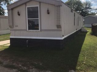 55 Easy Breeze Trailer Park #55, Effingham, IL 62401