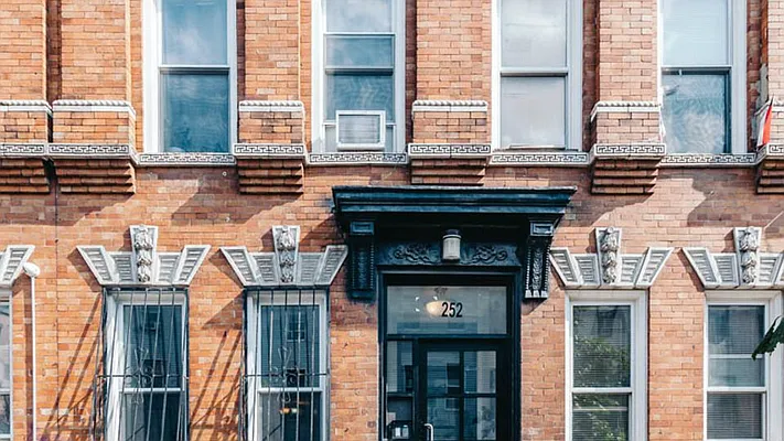 Rented by Nooklyn NYC LLC | media 25