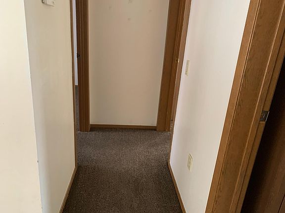 5th image of 1583 Highland Park Dr APT C